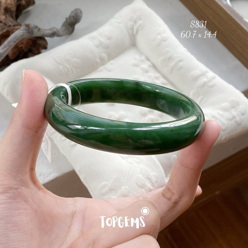 [TỔNG HỢP VÒNG BẢN] Ngọc Hoà Điền Tự Nhiên Kèm Kiểm Định TOPGEMS - Có Ship Hoả Tốc - Tặng Kèm Hộp