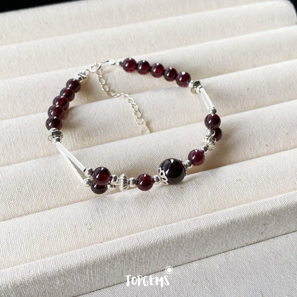 Lắc Tay Đá Garnet Tự Nhiên 6 Li Mix Bạc 925 Vòng Tay Nữ Đá Phong Thuỷ Mix Bạc 925 TOPGEMS X006 - Ảnh bìa