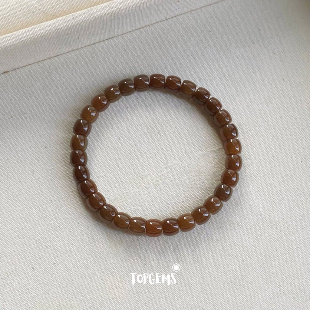 Chuỗi Vòng Tay Ngọc Hoà Điền Mật Tự Nhiên 6-7 Li TOPGEMS VA100 - Ảnh bìa