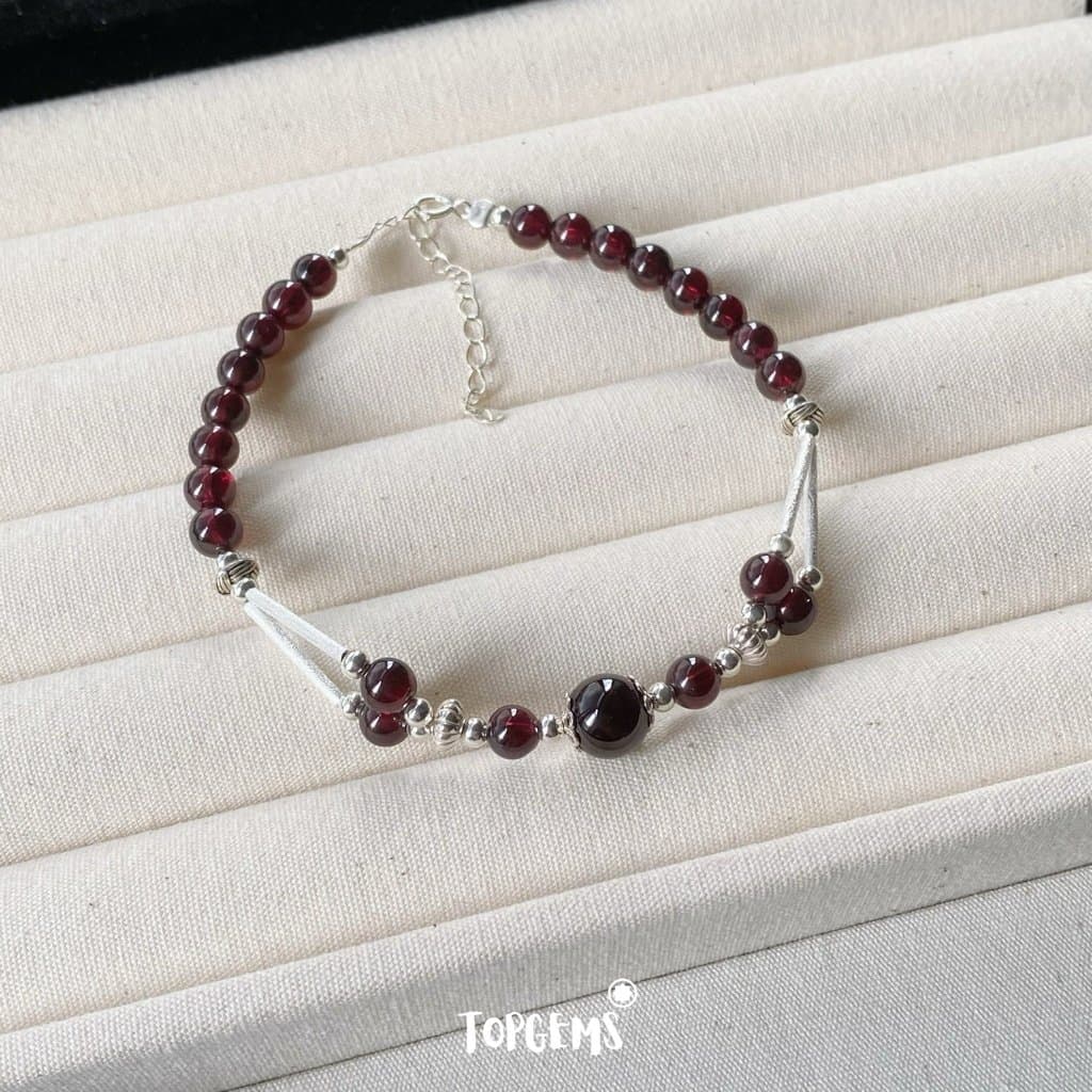Lắc Tay Đá Garnet Tự Nhiên 6 Li Mix Bạc 925 Vòng Tay Nữ Đá Phong Thuỷ Mix Bạc 925 TOPGEMS X006 - Ảnh bìa